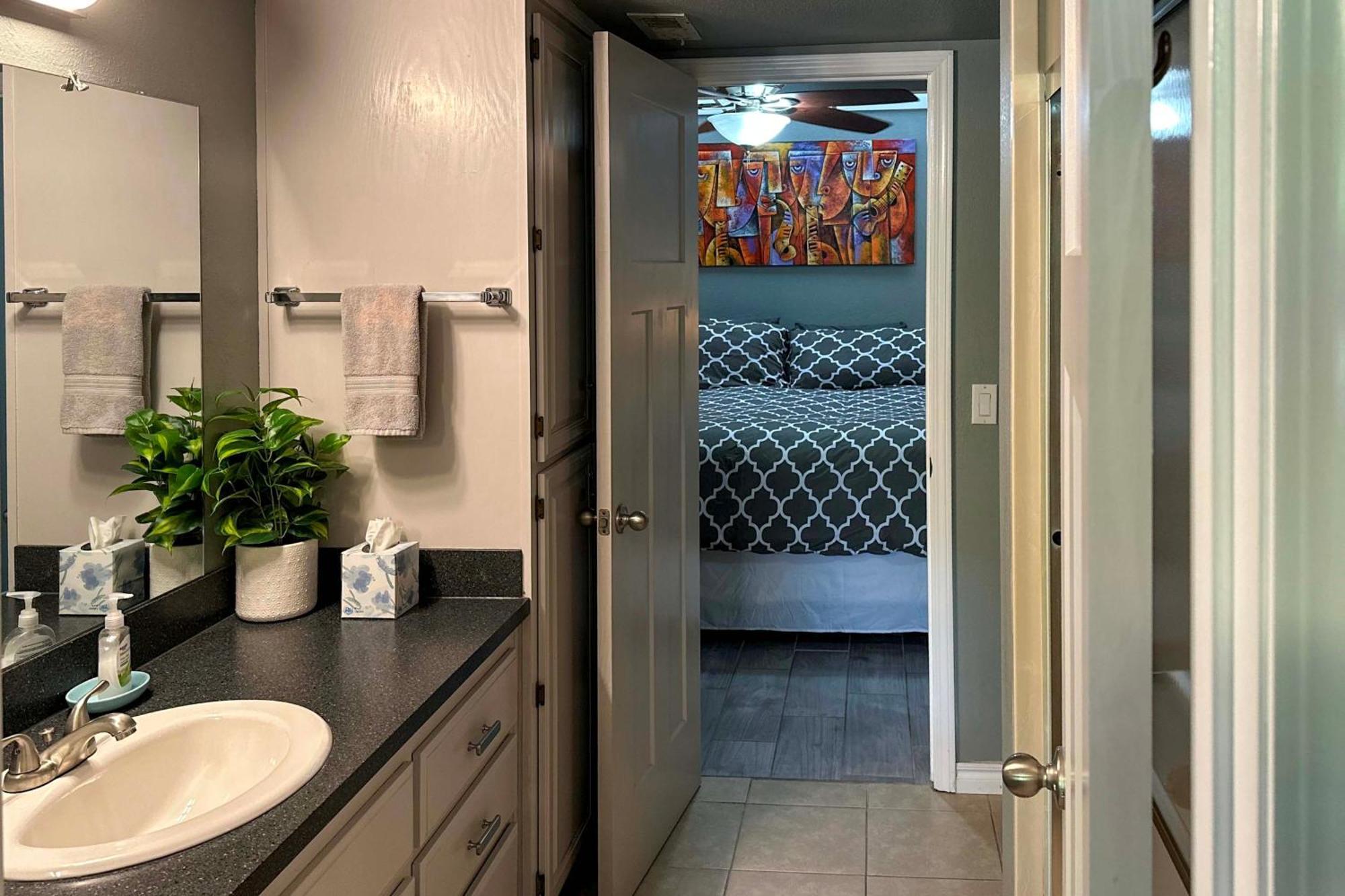 Bella Vista Renovated Lakefront Escape With Private Dock And Deck! מראה חיצוני תמונה