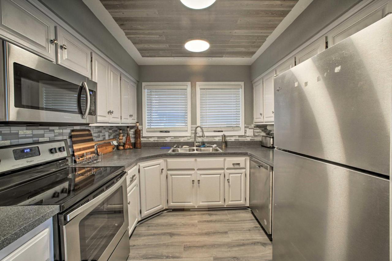 Bella Vista Renovated Lakefront Escape With Private Dock And Deck! מראה חיצוני תמונה